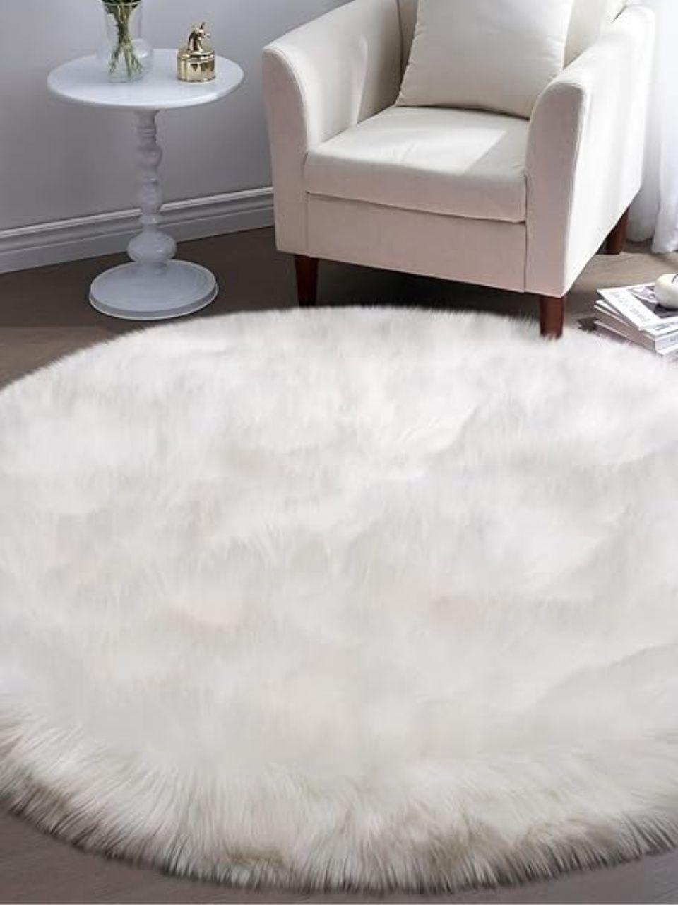 Ultra Soft Round Faux Sheepskin Fur Area Circular Shaggy Rug Round Fluffy Area Rugs Plush Circle Floor Carpet Mat for Bedroom Living Room Floor Decor (White, 3x3 Ft)